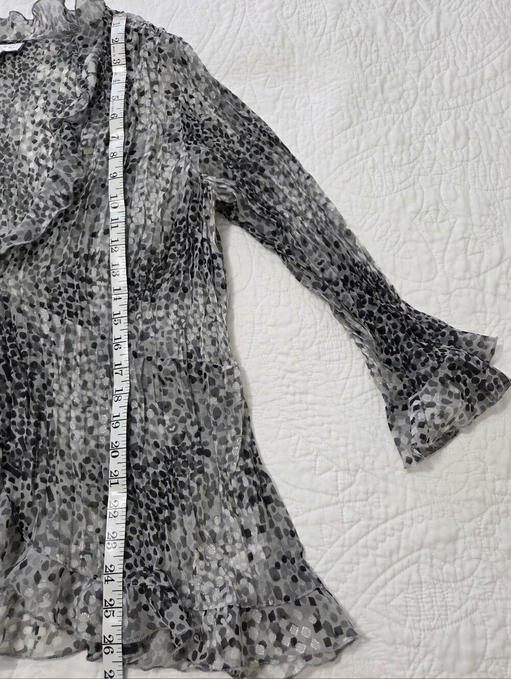Sheer Open Front Ruffled Blouse. - Picture 8 of 9